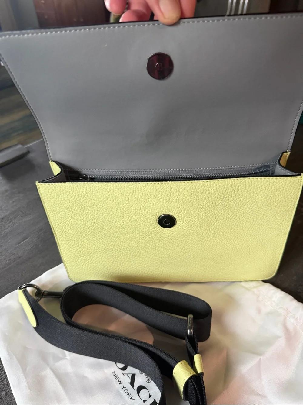 Coach Turner Flap bag with Pebbled Leather Crossbody in Pale Lime
